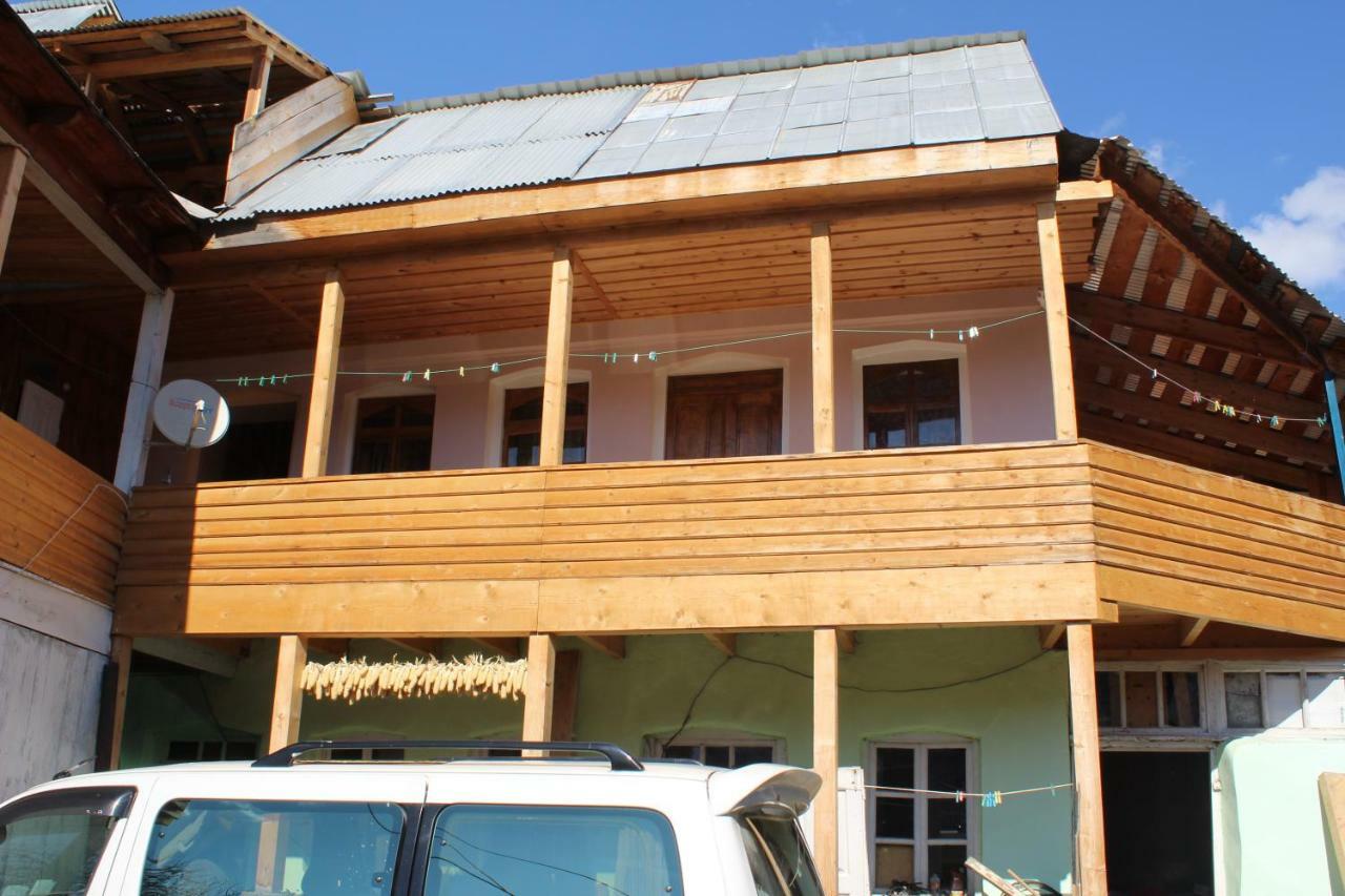 Ecohouse Svaneti 梅斯蒂亚 外观 照片